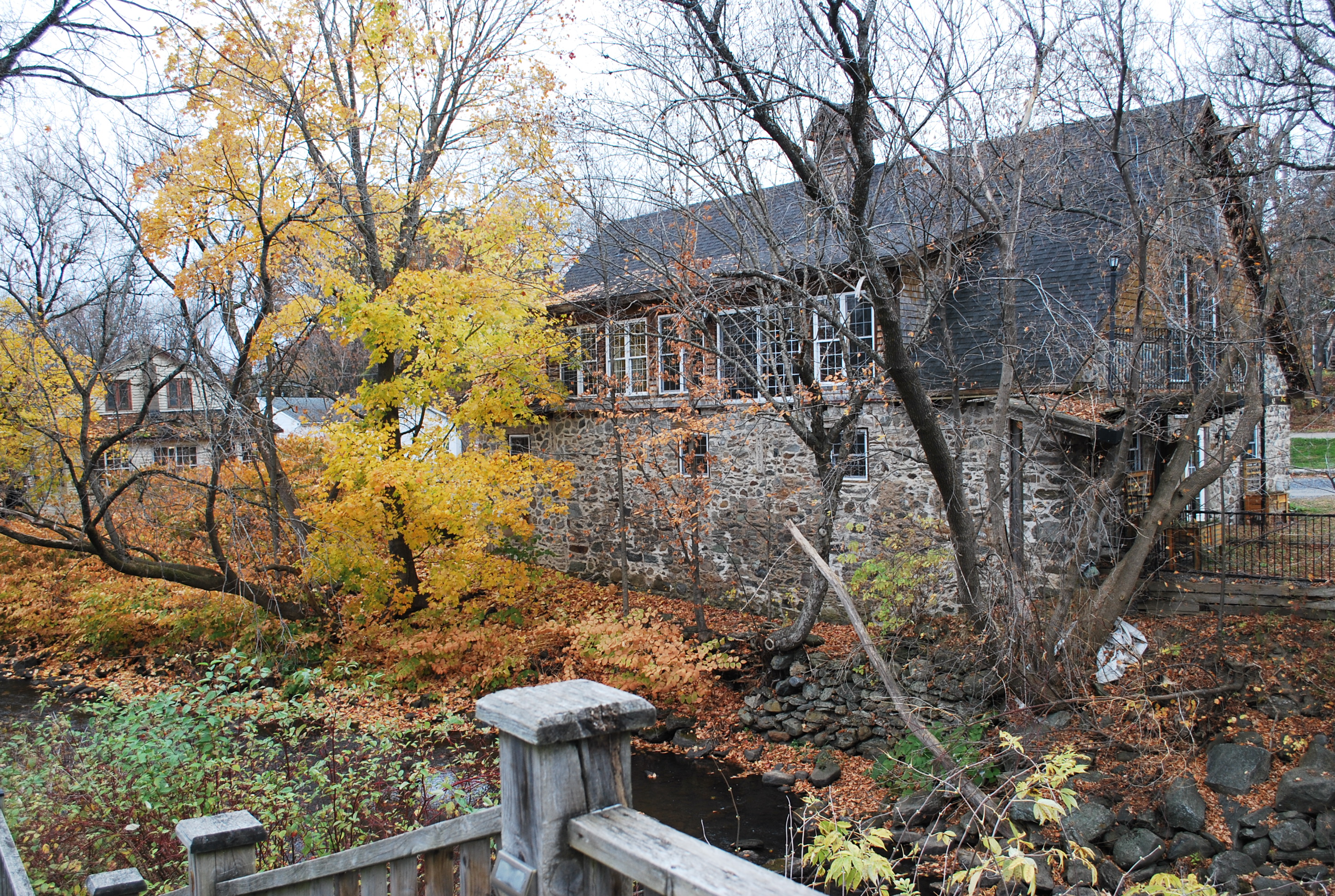 Eastern Townships — Montreal